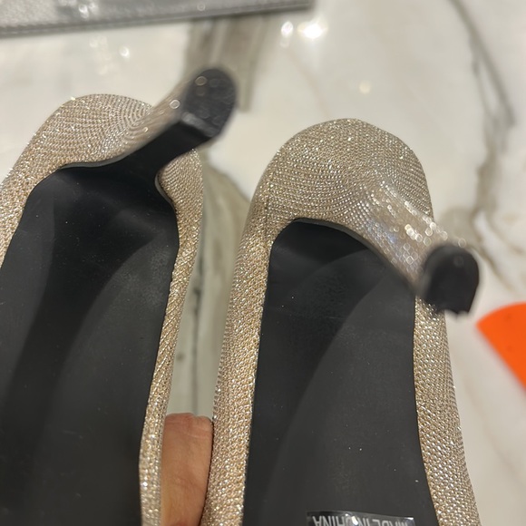 Shimmery Gold High Heel Platform Pumps,NWT, sz 9 - Picture 8 of 13